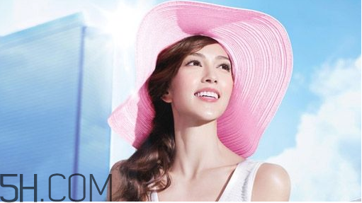 安耐曬各種顏色瓶子的區別？防曬霜可以直接涂在臉上嗎？