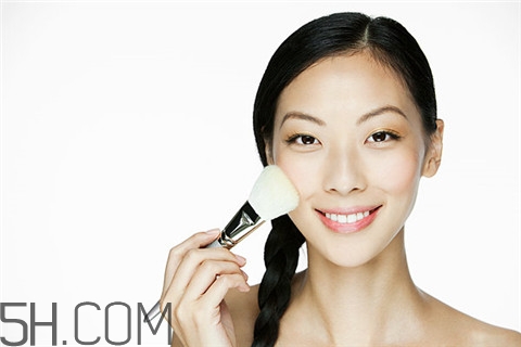 烤瓷牙能吃硬東西嗎？烤瓷牙能用美牙儀嗎？