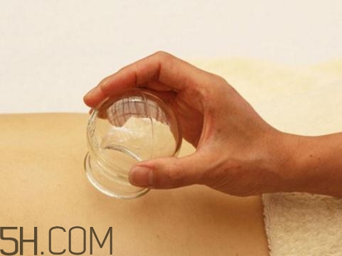 關節炎可以拔火罐嗎？關節炎拔罐管用嗎？