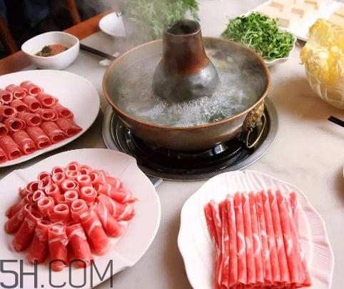 涮羊肉哪個(gè)部位最好吃？涮羊肉都有什么菜？