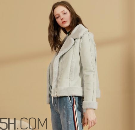 皮毛一體掉毛怎么辦？皮毛一體的衣服怎么清洗？