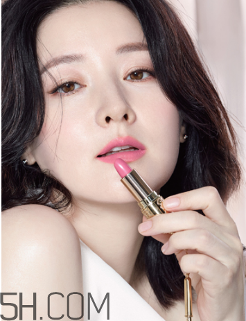 whoo后奢華金艷口紅色號(hào)有哪些？whoo后口紅25號(hào)是什么顏色？