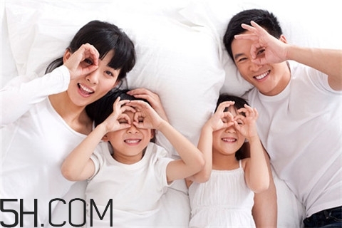 脂肪肝應(yīng)該少吃什么？脂肪肝應(yīng)該掛什么科？