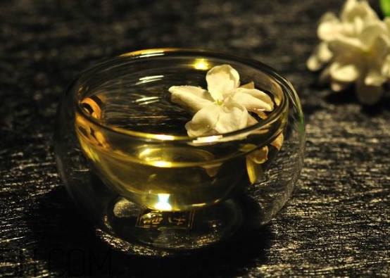 茉莉花茶是綠茶嗎？茉莉花茶什么時(shí)候喝最好