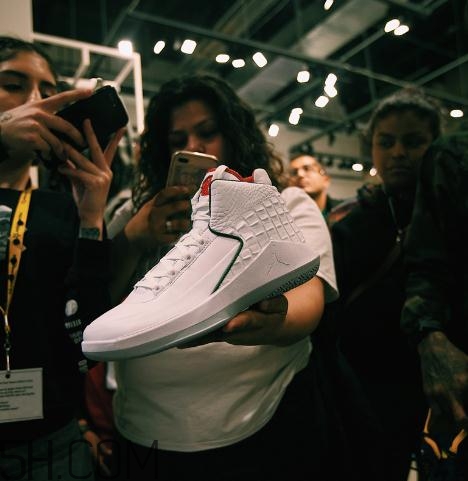 air jordan 32 lifestyle鱷魚皮版本什么時候發售_實物曝光