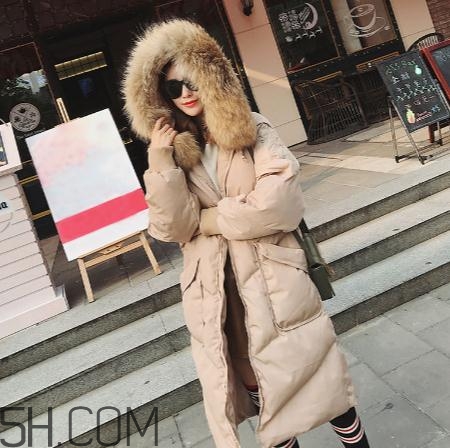 羽絨服會(huì)越穿越松嗎？羽絨服會(huì)越穿越大嗎？