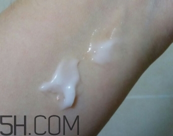 稚優泉凍乳是什么？稚優泉深海精靈保濕凍乳怎么用