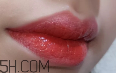 迪奧740和999哪個(gè)好看？dior740和迪奧999對(duì)比
