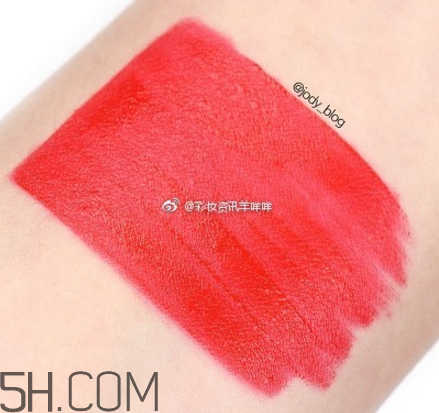 ysl啞光唇釉1號(hào)是什么顏色？ysl啞光霧面唇釉哪個(gè)顏色最火？