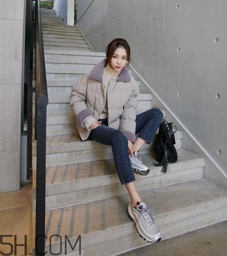 灰色棉服怎么搭配？灰色棉襖搭配圖片