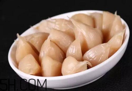 大蒜泡冰糖怎么做？大蒜泡冰糖真的能治腎虛嗎？