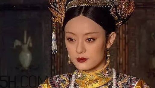 正宮紅口紅是什么顏色？正宮紅口紅試色