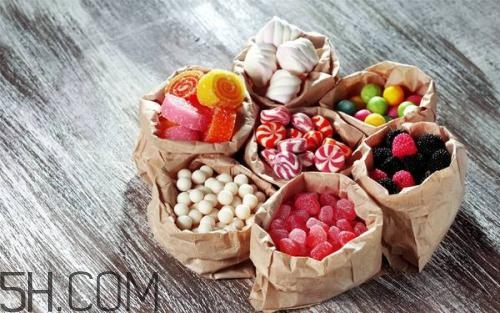 愛(ài)長(zhǎng)痘吃什么食物好？愛(ài)長(zhǎng)痘的食物禁忌有哪些？