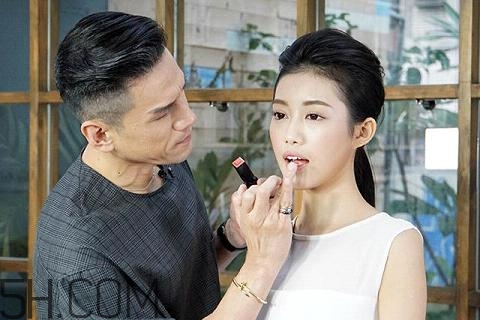 反咬唇妝是什么樣的？染唇妝和咬唇妝的區別