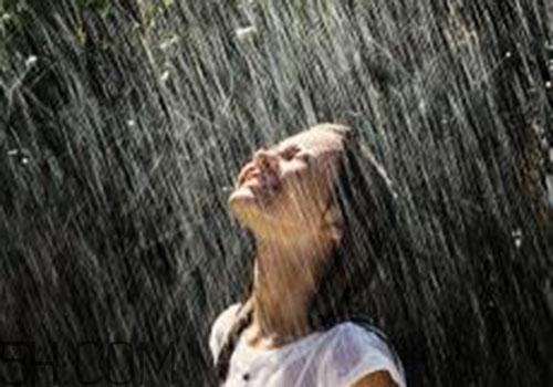 淋雨后會頭疼嗎？淋雨后頭疼怎么辦呢？