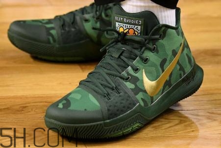 nike kyrie 3 pe迷彩綠配色會發售嗎？