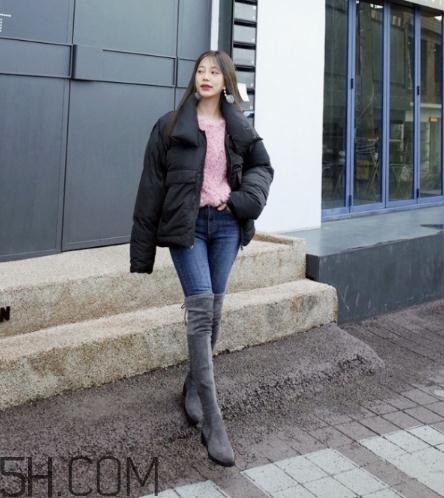冬天穿牛仔褲配什么鞋子？冬天牛仔褲搭配鞋子圖片