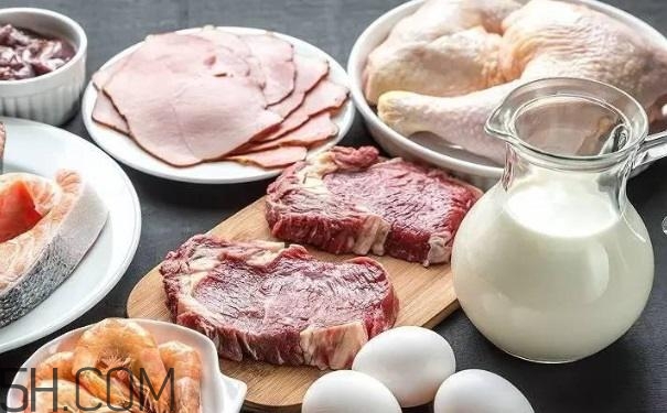 增肌可以吃左旋肉堿嗎啊？增肌吃什么食物好？