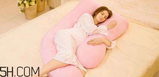 睡覺不關(guān)燈的危害有哪些？如何正確的睡個(gè)美容覺？