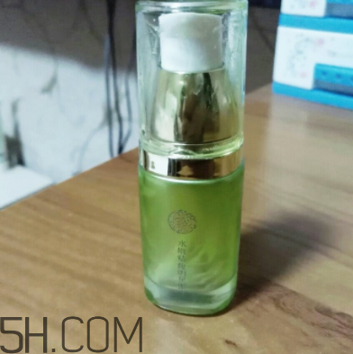 百雀羚眼霜孕婦能用嗎？百雀羚眼霜好用嗎？