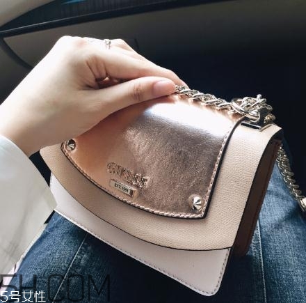 guess包包質量怎么樣？guess包包是皮的嗎？