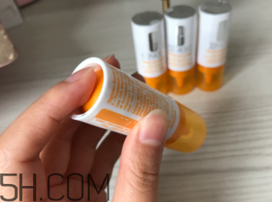倩碧維C修復安瓶用在哪一步？能美白嗎？