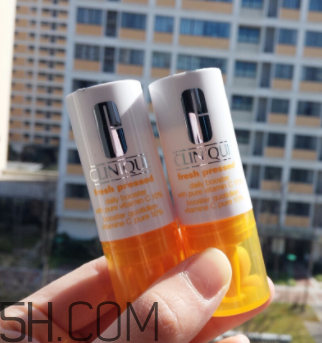 倩碧維C修復安瓶白天能用嗎？能見光嗎？