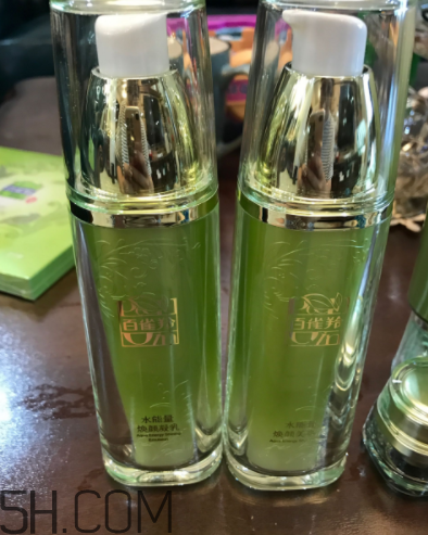 百雀羚水能量套盒適合油皮嗎？適合秋冬用嗎？