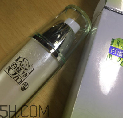 百雀羚亮膚水是清潔水嗎？適合油皮嗎？