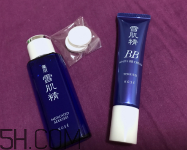日本雪肌精bb護(hù)膚套裝有什么？適合什么膚質(zhì)？