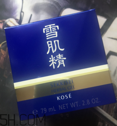 雪肌精菁華凝霜什么成分？有什么功效？