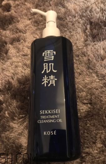 雪肌精卸妝油可以卸眼妝嗎？雪肌精卸妝油乳化快嗎？