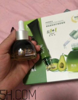 詩婷露雅鱷梨眼部套裝適合什么年紀(jì)？什么膚質(zhì)？