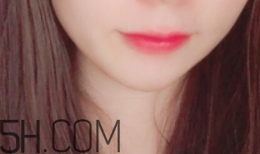 mac和ysl口紅哪個好？mac口紅和圣羅蘭口紅對比