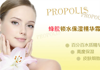 保濕效果好的護膚品有哪些？國產(chǎn)護膚品哪個牌子好用？