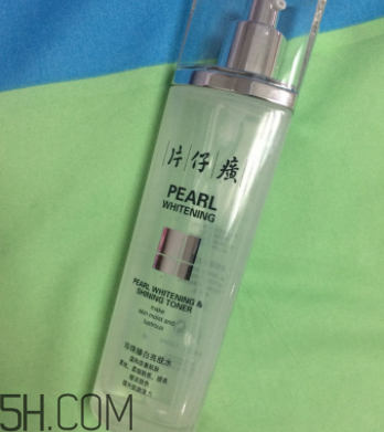 片仔癀珍珠亮膚水適合油皮嗎？適合夏季嗎？