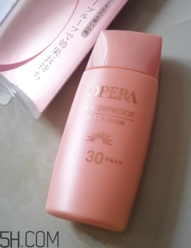 Opera防曬霜防水嗎？Opera防曬霜防汗嗎？