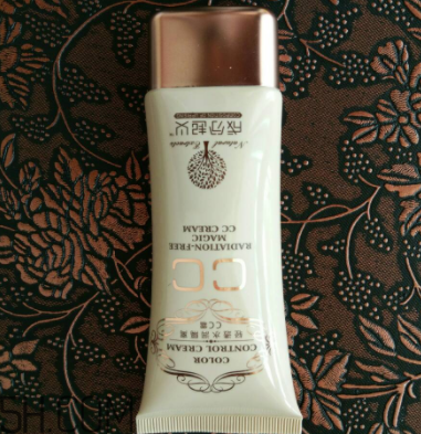 瓷肌CC霜使用心得 瓷肌CC霜適合膚質