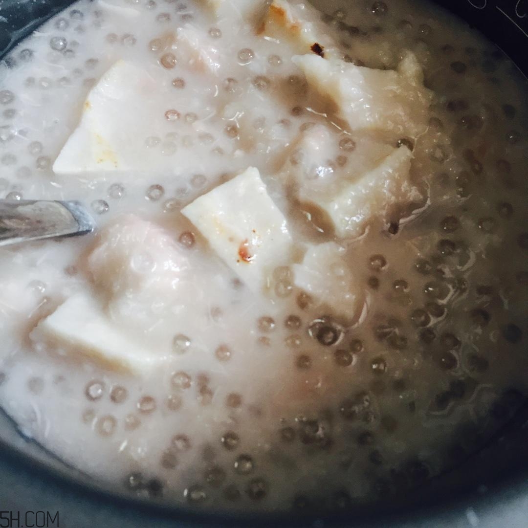 吃芋頭可以喝牛奶嗎？芋頭和牛奶怎么吃最好？