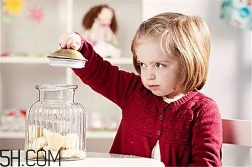 孩子多動癥有何原因？患有多動癥5大因素