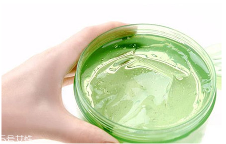 蘆薈膠能當(dāng)睡眠面膜用嗎？蘆薈膠的護膚常識