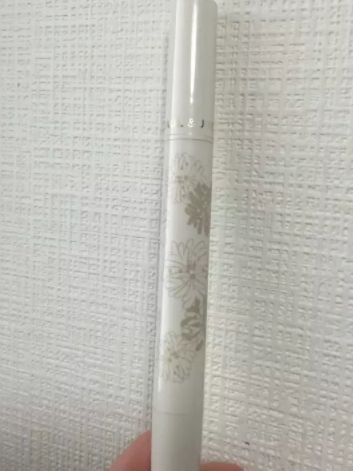 遮瑕棒什么牌子好？6款網(wǎng)紅遮瑕棒幫你解決肌膚問(wèn)題