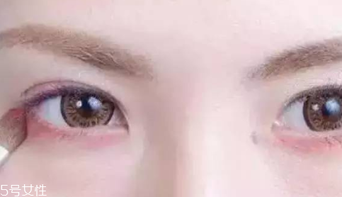 兔子腮紅怎么畫才可愛(ài)？中年少女必備腮紅畫技