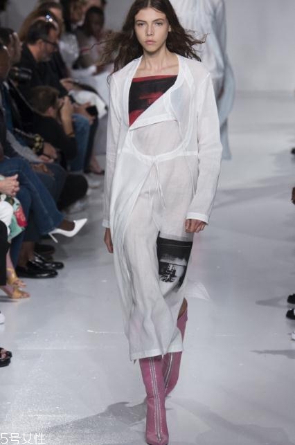 calvin klein2018春夏系列怎么樣_有哪些款式？