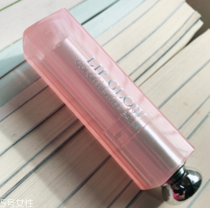 紀梵希和迪奧口紅哪個好？各有千秋