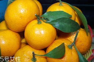吃橘子為什么臉變黃呢？橘黃癥很快會恢復