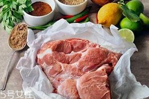 凍了一年的肉能吃嗎？請謹慎食用