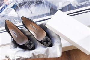 manolo blahnik是哪個國家的牌子？女星們的紅毯指定用鞋