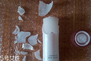 化妝品凍僵了還有效果嗎？美白產品別用了