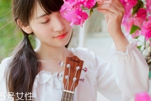紅花逍遙片要吃多久？依據(jù)個人實(shí)際情況定